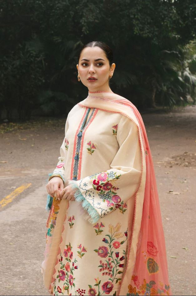 Zara Shahjahan 3Pc Embroidered Lawn Suit With Digital Printed Chiffon Dupatta