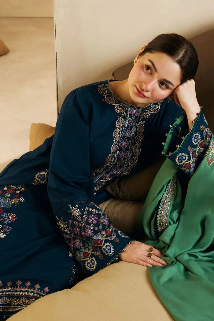 Zara Shahjahan 3Pc Dhanak Embroidered Suit With Dhanak Embroidered Shawl
