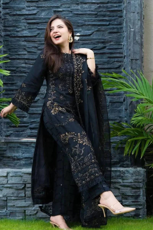 Dananeer 3Pc Embroidered Lawn Suit With Embroidered Dupatta