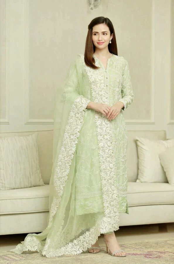 Bareeze 3Pc Embroidered Lawn Suit With Embroidered Organza Dupatta